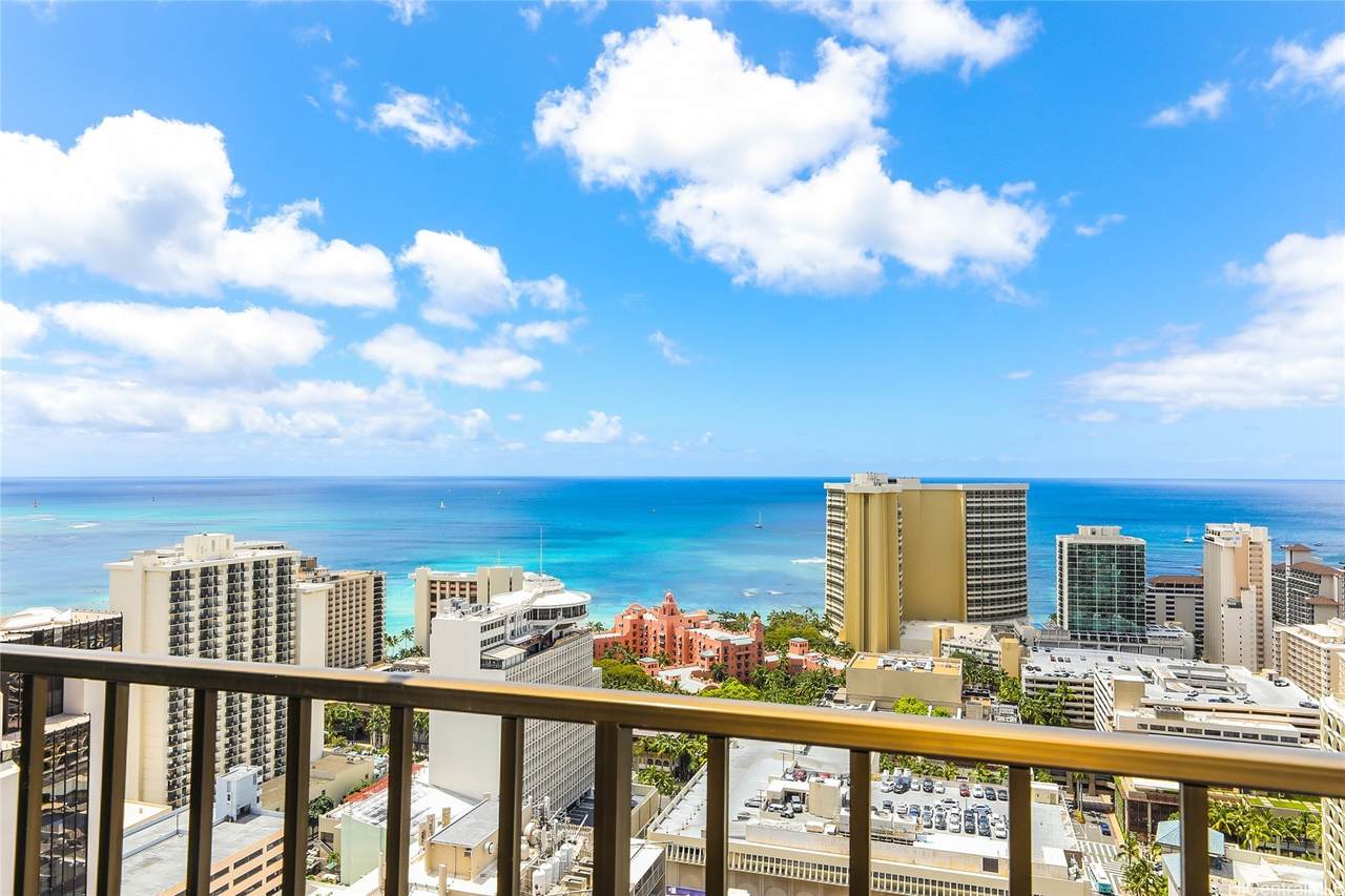 https://bt-photos.global.ssl.fastly.net/honolulu/1280_boomver_3_202605427-2.jpg
