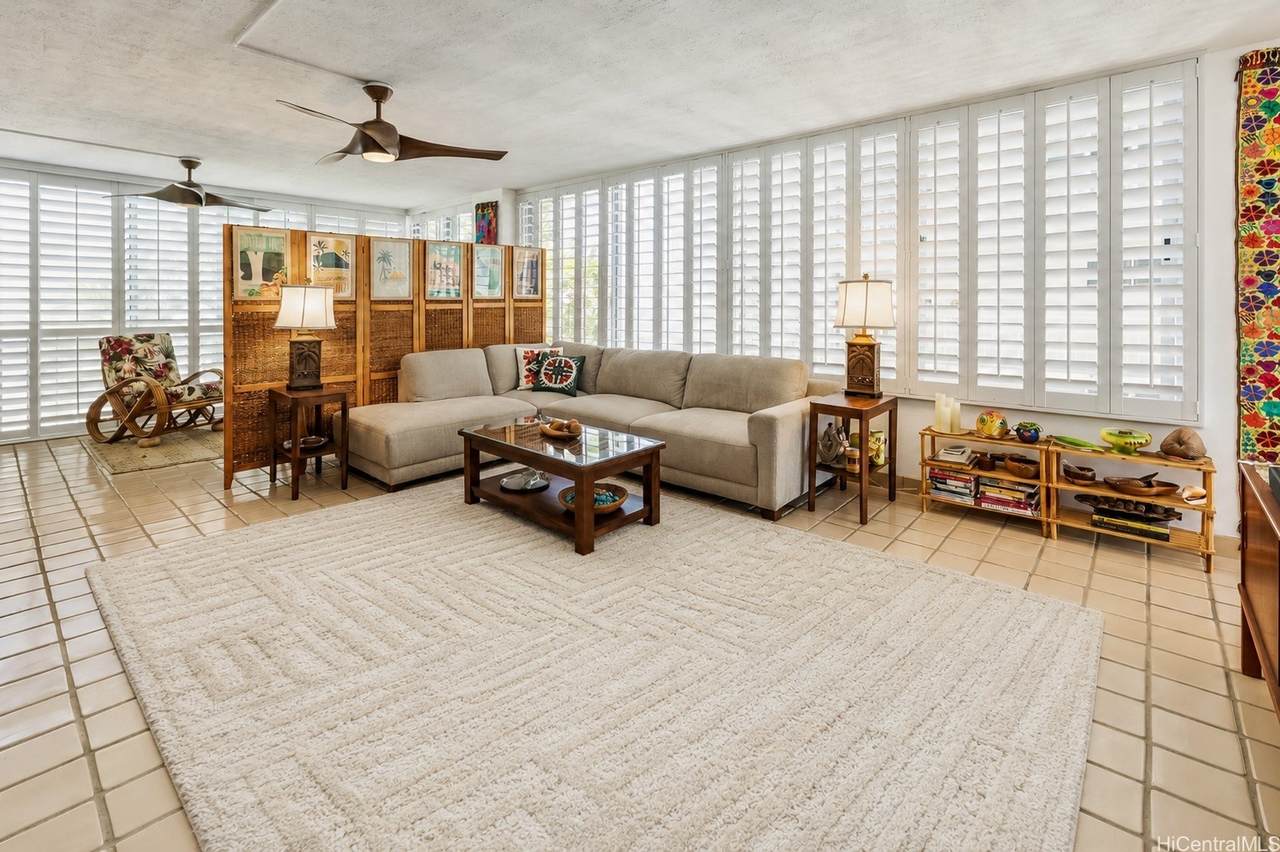 2801 Coconut Avenue - Photo 1