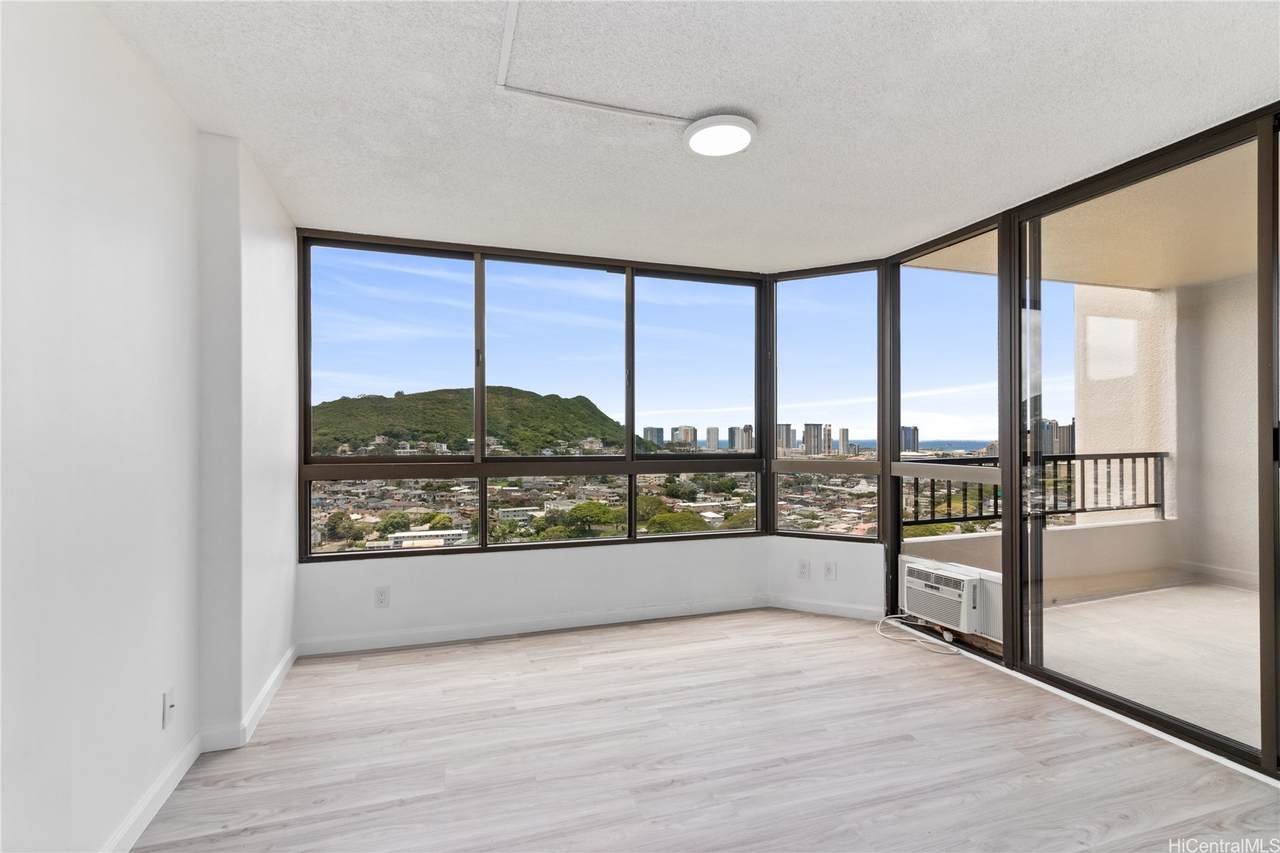 https://bt-photos.global.ssl.fastly.net/honolulu/1280_boomver_3_202608724-2.jpg