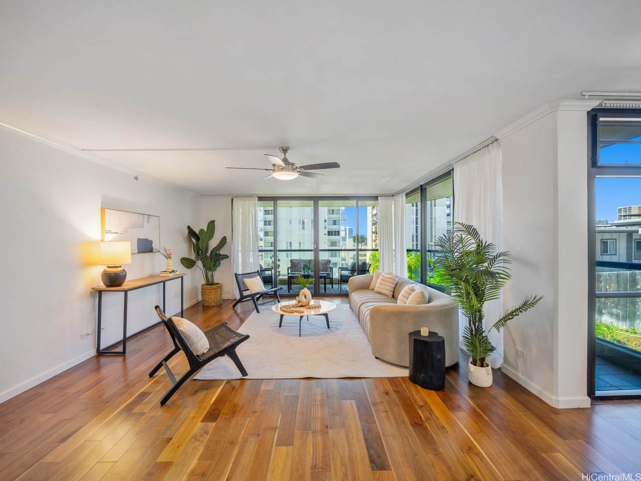 https://bt-photos.global.ssl.fastly.net/honolulu/1280_boomver_2_202610039-2.jpg