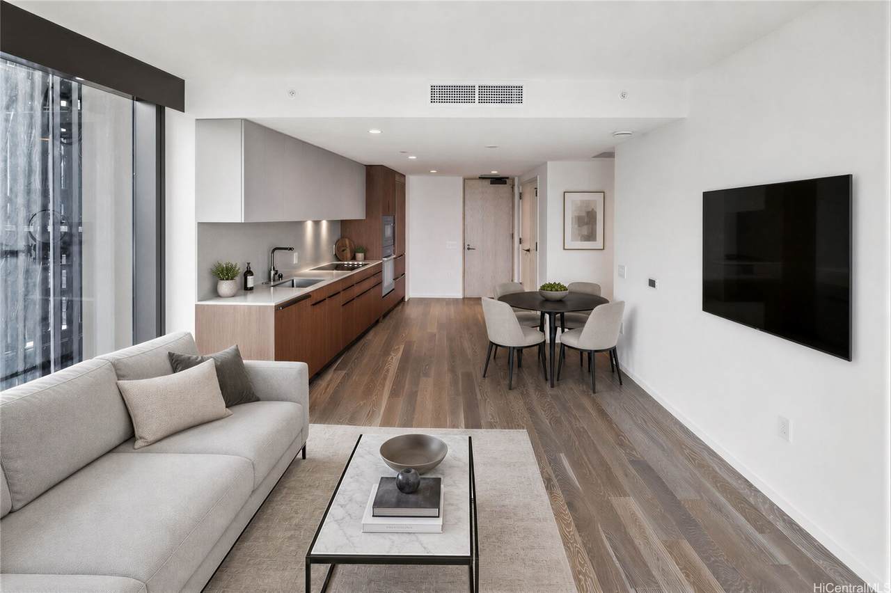 333 Ward Avenue - Photo 1