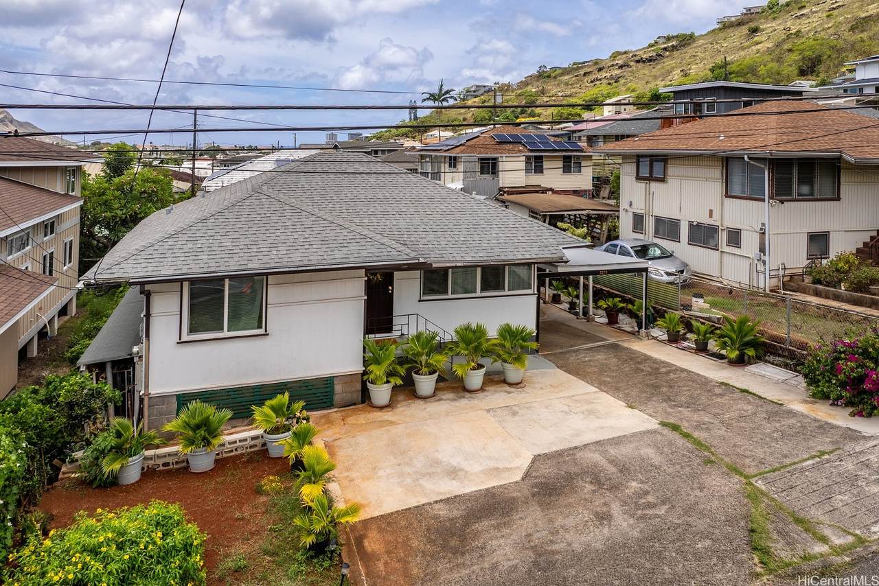 3279 Hoanoho Place - Photo 1