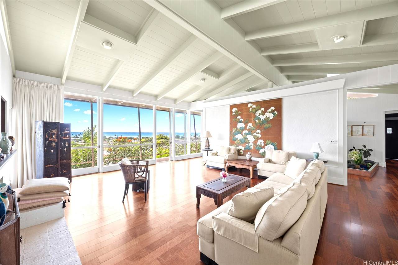https://bt-photos.global.ssl.fastly.net/honolulu/1280_boomver_4_202615222-2.jpg