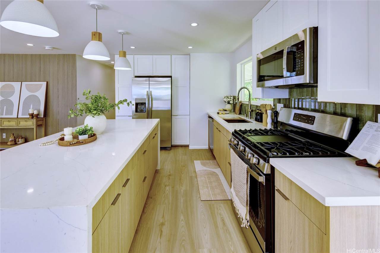 https://bt-photos.global.ssl.fastly.net/honolulu/1280_boomver_3_202617617-2.jpg