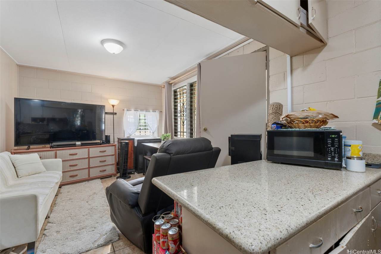 2765 Kapiolani Boulevard - Photo 1