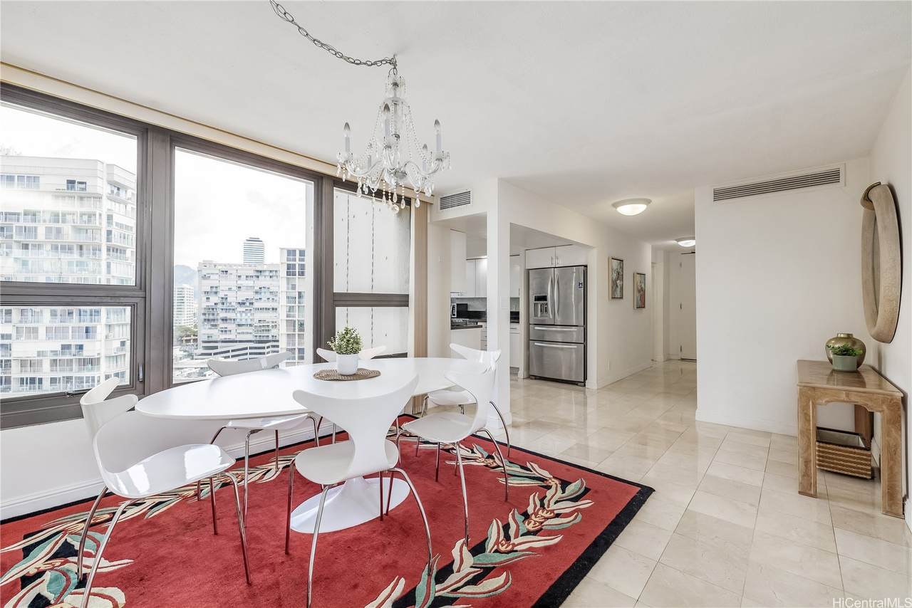 1650 Ala Moana Boulevard - Photo 1