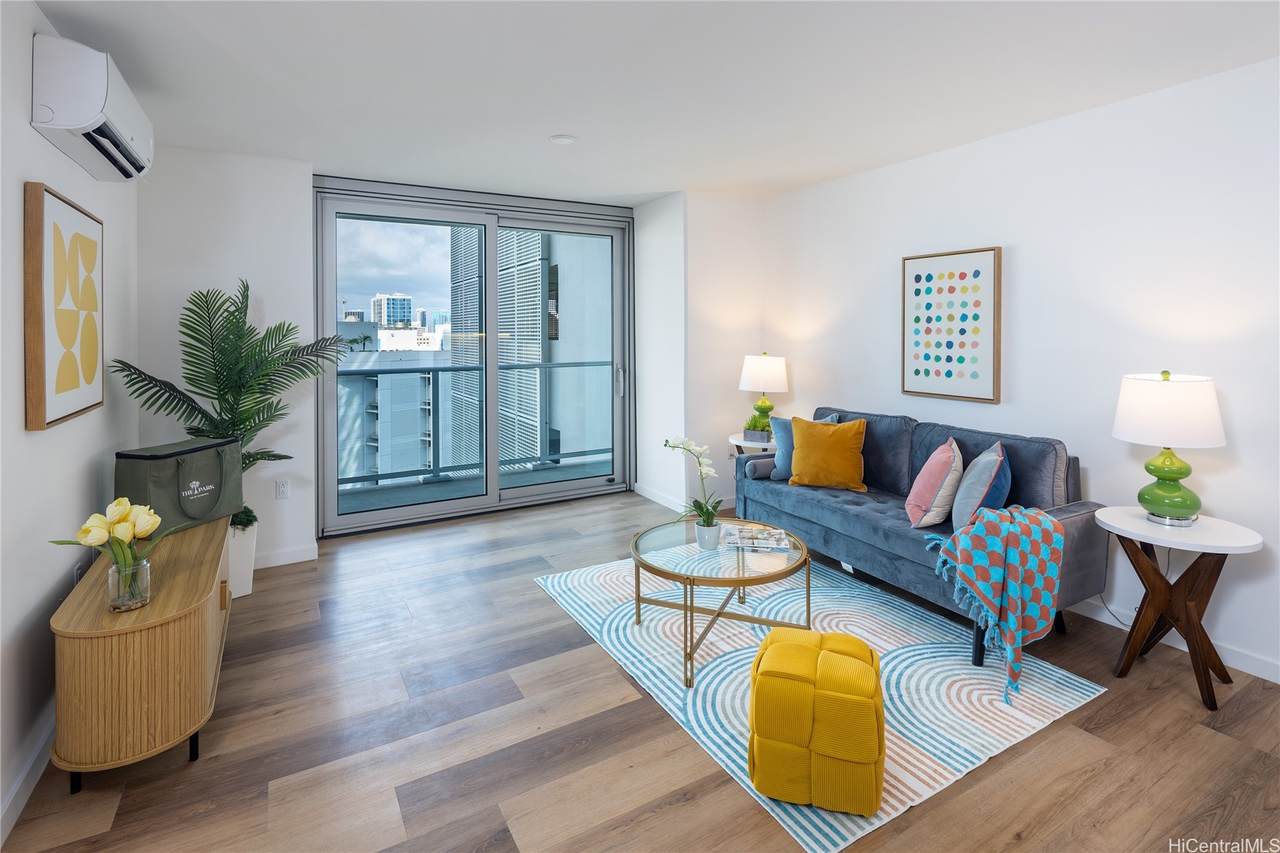 1500 Rycroft Street - Photo 1