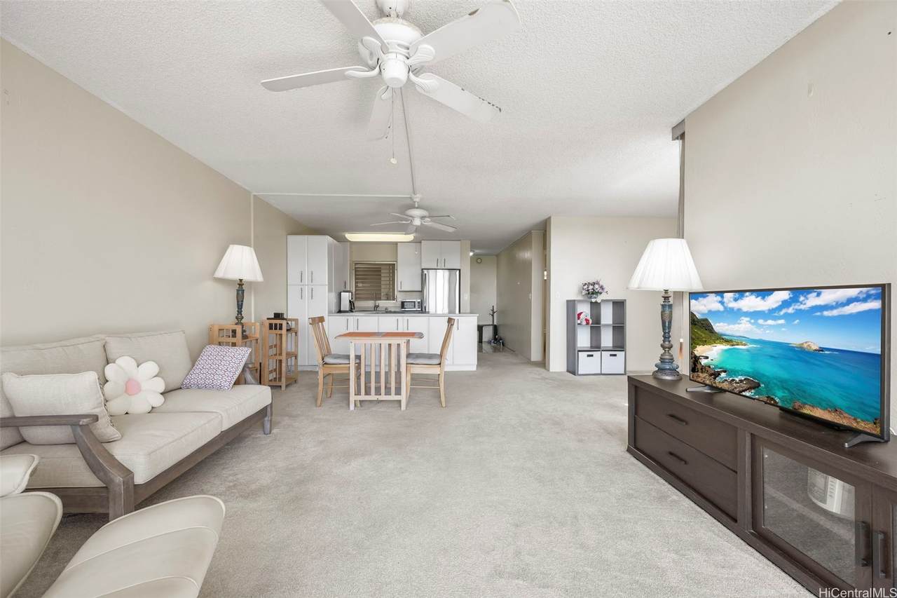 https://bt-photos.global.ssl.fastly.net/honolulu/1280_boomver_4_202601795-2.jpg