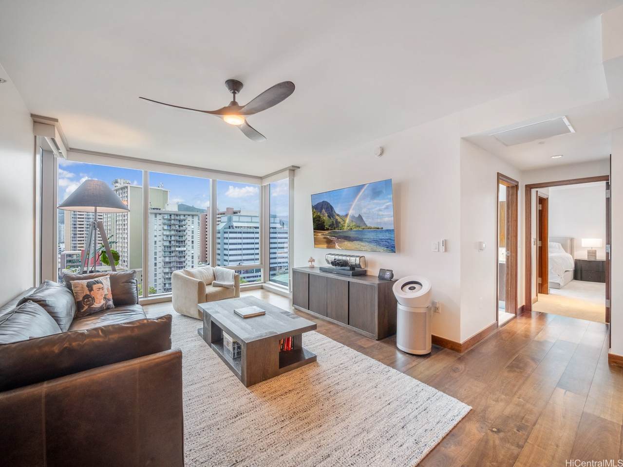 https://bt-photos.global.ssl.fastly.net/honolulu/1280_boomver_4_202608157-2.jpg