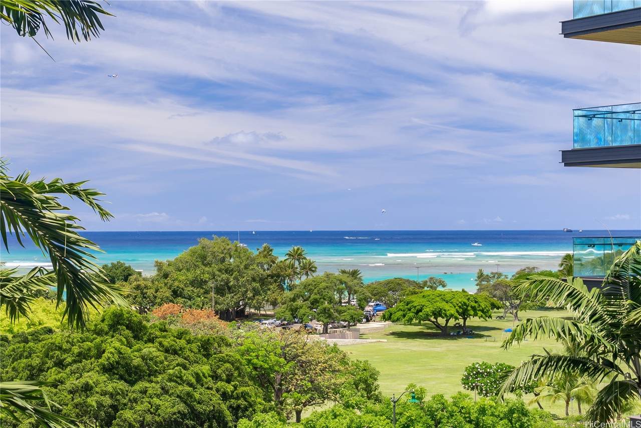 1388 Ala Moana Boulevard - Photo 1