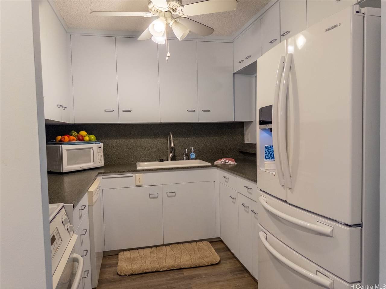 425 Ena Road - Photo 1