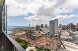 987 Queen Street - Photo 3