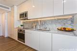 987 Queen Street - Photo 8