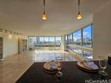 555 University Avenue - Photo 1