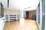 987 Queen Street - Photo 14