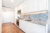 987 Queen Street - Photo 3