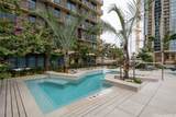 987 Queen Street - Photo 16