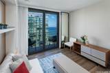 987 Queen Street - Photo 2