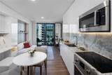 987 Queen Street - Photo 3