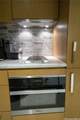 383 Kalaimoku Street - Photo 7