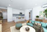 987 Queen Street - Photo 1