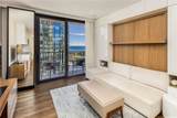 987 Queen Street - Photo 2