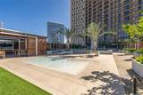 987 Queen Street - Photo 16