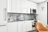 987 Queen Street - Photo 8