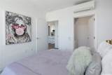 987 Queen Street - Photo 11