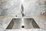 987 Queen Street - Photo 16