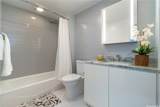 987 Queen Street - Photo 14