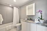 987 Queen Street - Photo 14