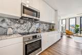 987 Queen Street - Photo 5