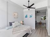 1020 Green Street - Photo 11