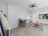 1020 Green Street - Photo 3
