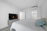 987 Queen Street - Photo 12