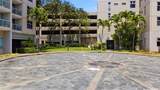 1448 Young Street - Photo 18