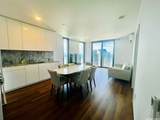 987 Queen Street - Photo 3