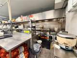 909 Isenberg Streets - Photo 10