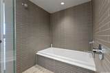 1001 Queen Street - Photo 14