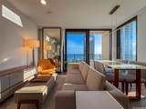 987 Queen Street - Photo 1