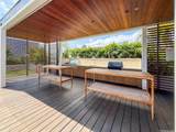 987 Queen Street - Photo 18