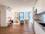 987 Queen Street - Photo 2