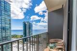 987 Queen Street - Photo 2