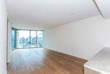 1001 Queen Street - Photo 2
