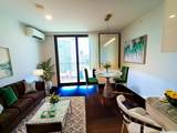 987 Queen Street - Photo 1