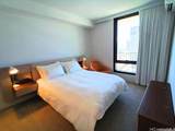 987 Queen Street - Photo 3