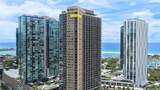 987 Queen Street - Photo 3