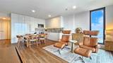 987 Queen Street - Photo 8