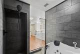 555 University Avenue - Photo 16